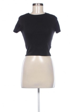 Damen Shirt Stradivarius, Größe S, Farbe Schwarz, Preis 9,72 €