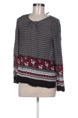 Damen Shirt Stradivarius, Größe M, Farbe Mehrfarbig, Preis € 9,72