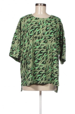 Bluză de femei Vero Moda, Mărime 3XL, Culoare Multicolor, Preț 158,99 Lei