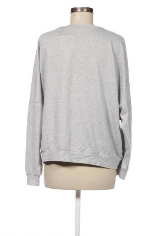 Дамска блуза Vero Moda, Размер XL, Цвят Сив, Цена 11,99 лв.