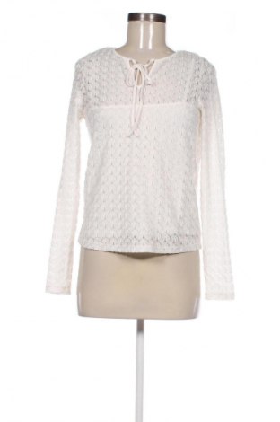 Damen Shirt Vilona, Größe M, Farbe Weiß, Preis 9,72 €