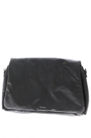Дамска чанта Calvin Klein, Цвят Черен, Цена 94,99 лв.