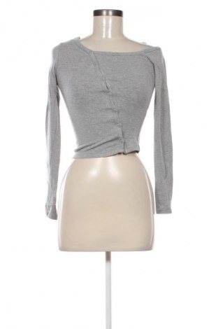 Damen Strickjacke Stradivarius, Größe S, Farbe Grau, Preis 14,83 €