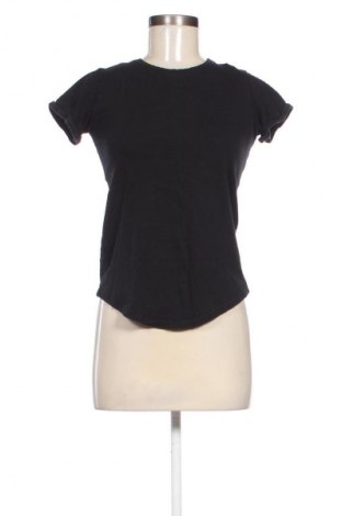 Γυναικείο t-shirt FSBN Sister, Μέγεθος XS, Χρώμα Μαύρο, Τιμή 8,75 €
