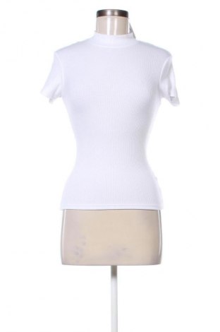 Tricou de femei Fb Sister, Mărime XS, Culoare Negru, Preț 44,70 Lei