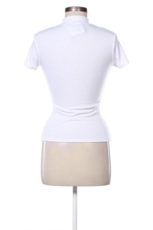 Tricou de femei Fb Sister, Mărime XS, Culoare Negru, Preț 44,70 Lei