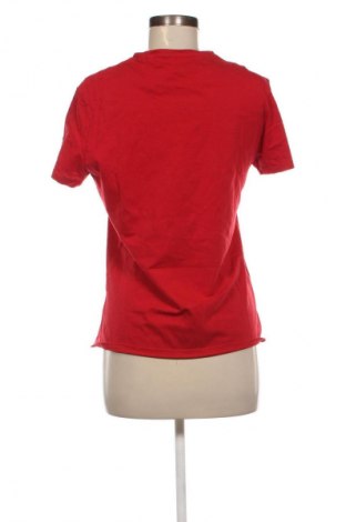 Tricou de femei Guess, Mărime M, Culoare Roșu, Preț 148,99 Lei