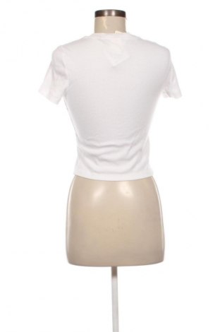Tricou de femei Levi's, Mărime S, Culoare Alb, Preț 214,99 Lei