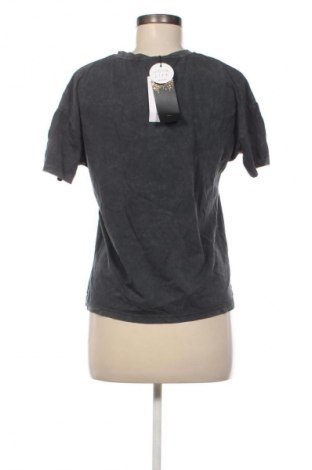 Dámske tričko Stradivarius, Veľkosť M, Farba Sivá, Cena  11,95 €