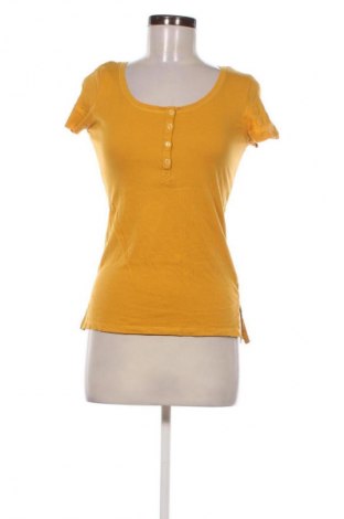Damen T-Shirt Terranova, Größe S, Farbe Gelb, Preis 8,75 €