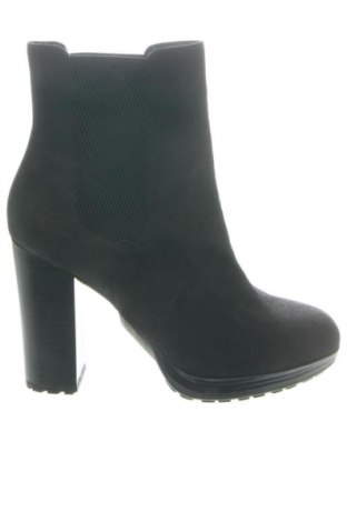 Damen Stiefeletten Alesya, Größe 36, Farbe Schwarz, Preis € 135,55