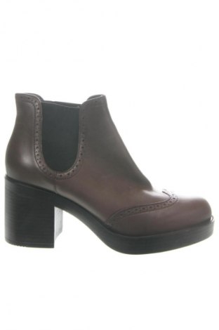 Botine de damă Alesya, Mărime 40, Culoare Maro, Preț 371,99 Lei