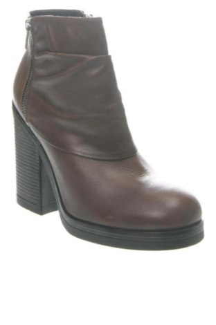 Botine de damă Alesya, Mărime 39, Culoare Maro, Preț 697,37 Lei
