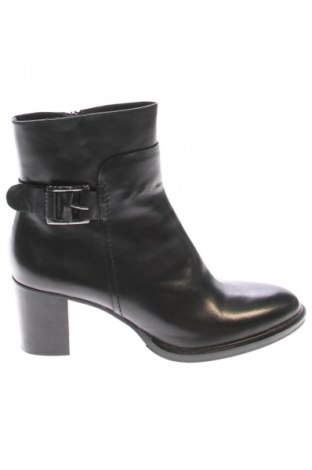 Damen Stiefeletten Alesya, Größe 38, Farbe Schwarz, Preis 135,55 €