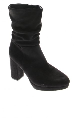 Дамски боти Bata, Размер 38, Цвят Черен, Цена 18,99 лв.