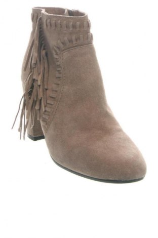 Дамски боти Unbranded, Размер 40, Цвят Бежов, Цена 78,00 лв.