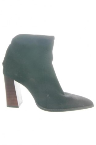 Botine de damă Zara, Mărime 41, Culoare Negru, Preț 484,99 Lei