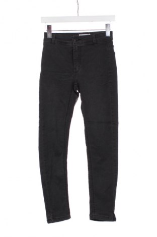 Blugi de femei Bershka, Mărime XS, Culoare Negru, Preț 76,00 Lei