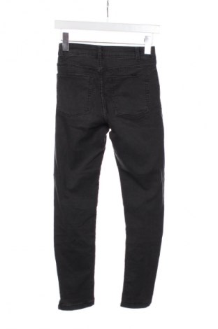 Blugi de femei Bershka, Mărime XS, Culoare Negru, Preț 76,00 Lei