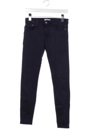 Dámske džínsy  Bershka, Veľkosť M, Farba Modrá, Cena  14,83 €