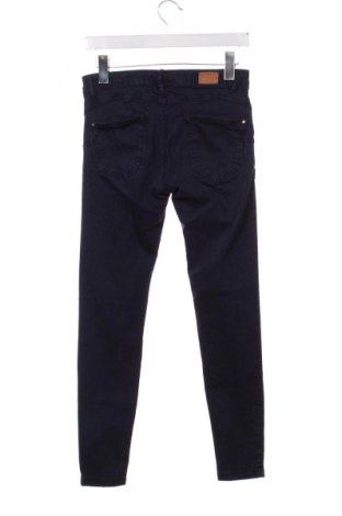 Dámske džínsy  Bershka, Veľkosť M, Farba Modrá, Cena  14,83 €