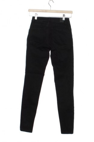 Dámske džínsy  Bershka, Veľkosť XS, Farba Čierna, Cena  14,83 €