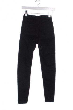 Γυναικείο Τζίν Bershka, Μέγεθος XS, Χρώμα Μαύρο, Τιμή 14,83 €