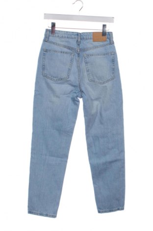 Γυναικείο Τζίν Bershka, Μέγεθος S, Χρώμα Μπλέ, Τιμή 14,77 €