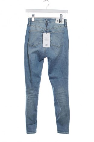 Dámske džínsy  Calvin Klein Jeans, Veľkosť M, Farba Modrá, Cena  90,95 €