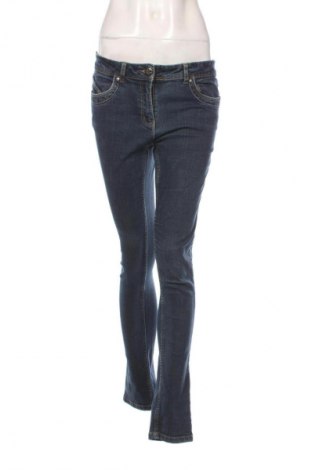 Blugi de femei Cecilia Classics, Mărime M, Culoare Albastru, Preț 76,00 Lei