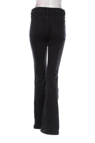 Damen Jeans Cropp, Größe M, Farbe Schwarz, Preis 20,97 €