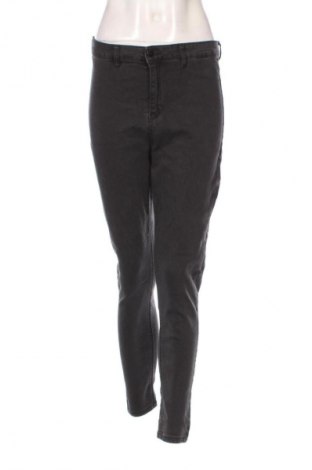 Damen Jeans Cropp, Größe M, Farbe Schwarz, Preis 20,92 €