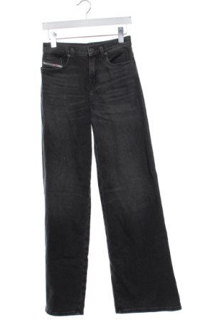 Damskie jeansy Diesel, Rozmiar XS, Kolor Szary, Cena 849,99 zł