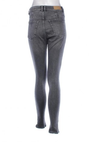 Blugi de femei Edc By Esprit, Mărime S, Culoare Gri, Preț 70,99 Lei
