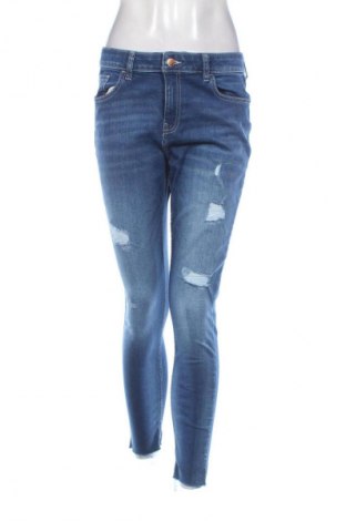 Damskie jeansy F&F, Rozmiar M, Kolor Niebieski, Cena 67,41 zł