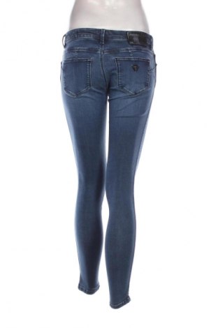 Γυναικείο Τζίν Guess, Μέγεθος M, Χρώμα Μπλέ, Τιμή 47,99 €