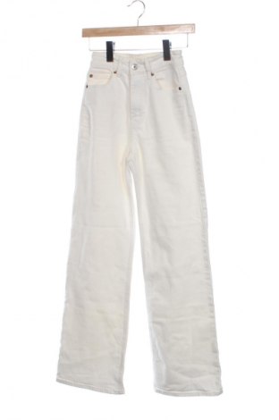 Damen Jeans H&M, Größe XS, Farbe Weiß, Preis 9,99 €