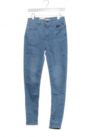 Dámske džínsy  Levi's, Veľkosť M, Farba Modrá, Cena  99,95 €