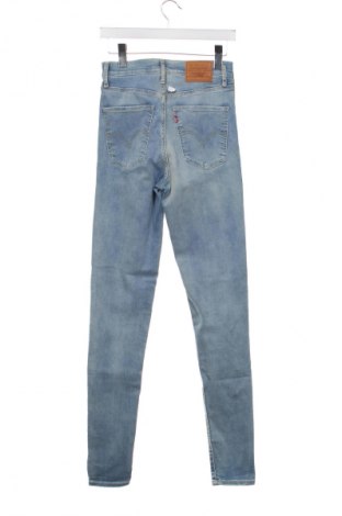 Dámske džínsy  Levi's, Veľkosť M, Farba Modrá, Cena  103,16 €