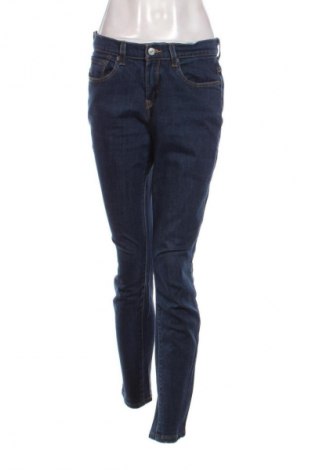 Damskie jeansy Levi's, Rozmiar M, Kolor Niebieski, Cena 172,09 zł