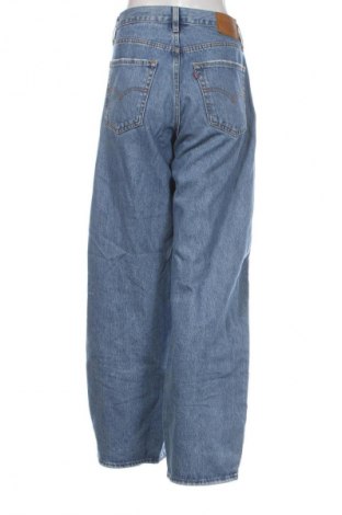 Дамски дънки Levi's, Размер M, Цвят Син, Цена 174,99 лв.
