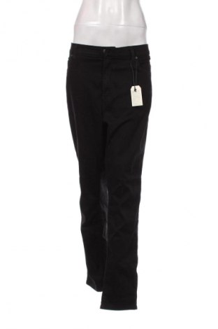 Dámské džíny  Levi's, Velikost XXL, Barva Černá, Cena  2 799,00 Kč
