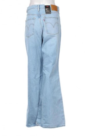 Дамски дънки Levi's, Размер L, Цвят Син, Цена 174,99 лв.
