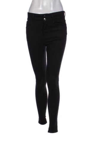 Dámske džínsy  New Look, Veľkosť M, Farba Čierna, Cena  14,77 €