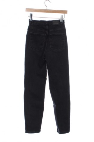 Γυναικείο Τζίν Perfect Jeans By Gina Tricot, Μέγεθος XS, Χρώμα Μαύρο, Τιμή 17,39 €
