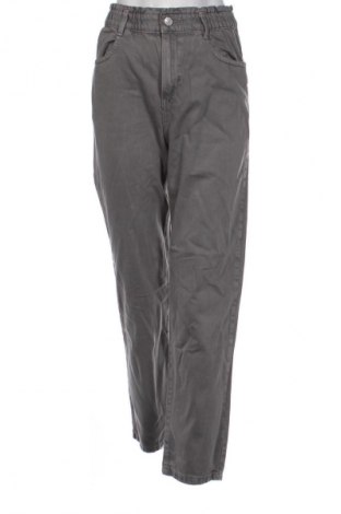 Damen Jeans Pull&Bear, Größe M, Farbe Grau, Preis € 15,00