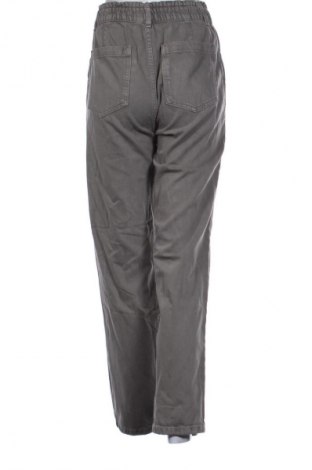 Damen Jeans Pull&Bear, Größe M, Farbe Grau, Preis € 15,00