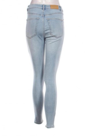 Dámske džínsy  Pull&Bear, Veľkosť M, Farba Modrá, Cena  14,95 €