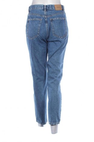Damskie jeansy Pull&Bear, Rozmiar M, Kolor Niebieski, Cena 66,99 zł