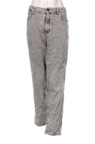 Dámske džínsy  S.Oliver, Veľkosť L, Farba Sivá, Cena  5,95 €